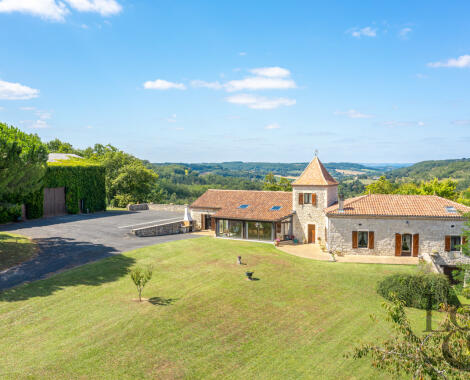 Maison en pierre à vendre en périphérie de Villeneuve-sur-Lot