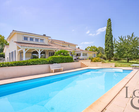 Villa à vendre sur les hauteurs de Villeneuve-sur-Lot