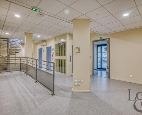 A vendre local commercial rénové à Sainte-Livrade-sur-Lot