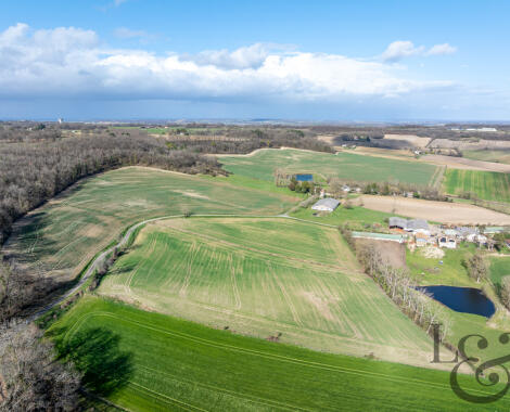 Terres agricoles à Vendre en périphérie de Villeneuve sur lot