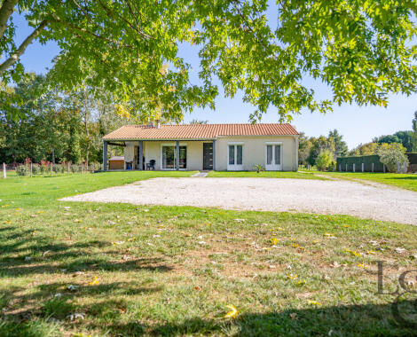 A vendre maison de plain-pied 3 chambres à Fongrave