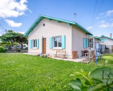A vendre à Sainte-Livrade-sur-Lot villa de plain-pied