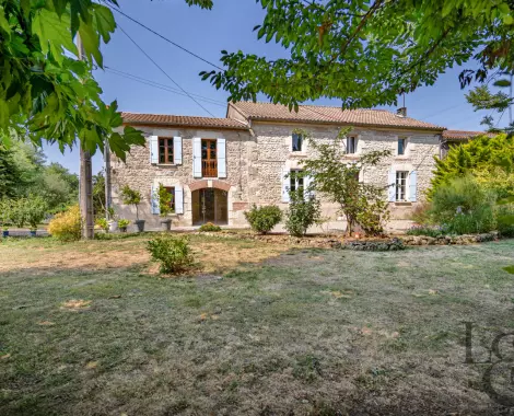 Agréable maison en pierre avec séchoir à Lafitte-sur-Lot (Lot-et-Garonne, 47)