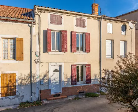 Maison de ville à Casseneuil