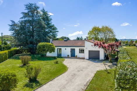Maison de plain-pied à vendre en périphérie de Villeneuve-sur-Lot