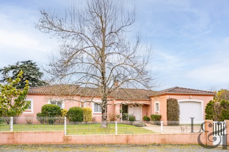 Maison de plain-pied à vendre à Villeneuve-sur-Lot